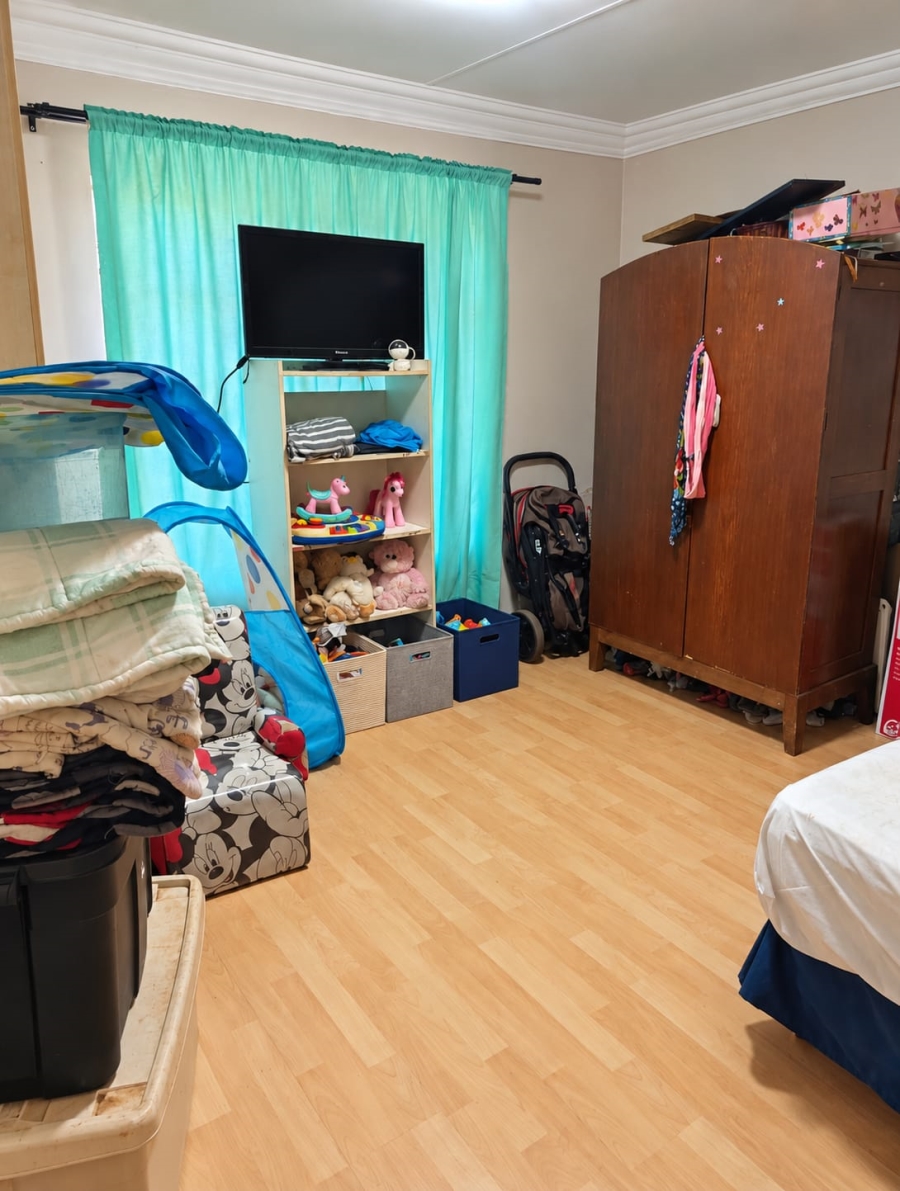 To Let 2 Bedroom Property for Rent in Melodie North West